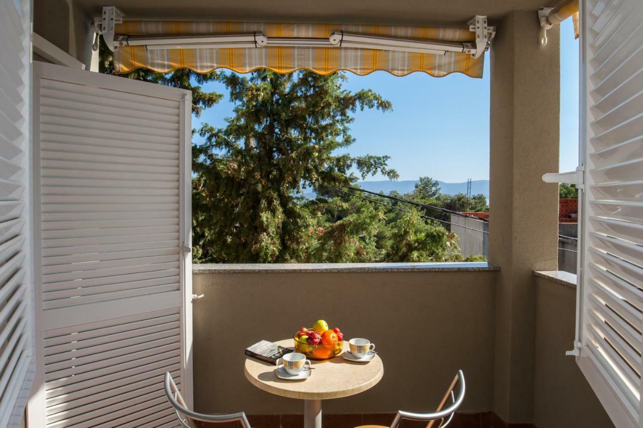 Villa Dalmatia Apartments โบล ภายนอก รูปภาพ
