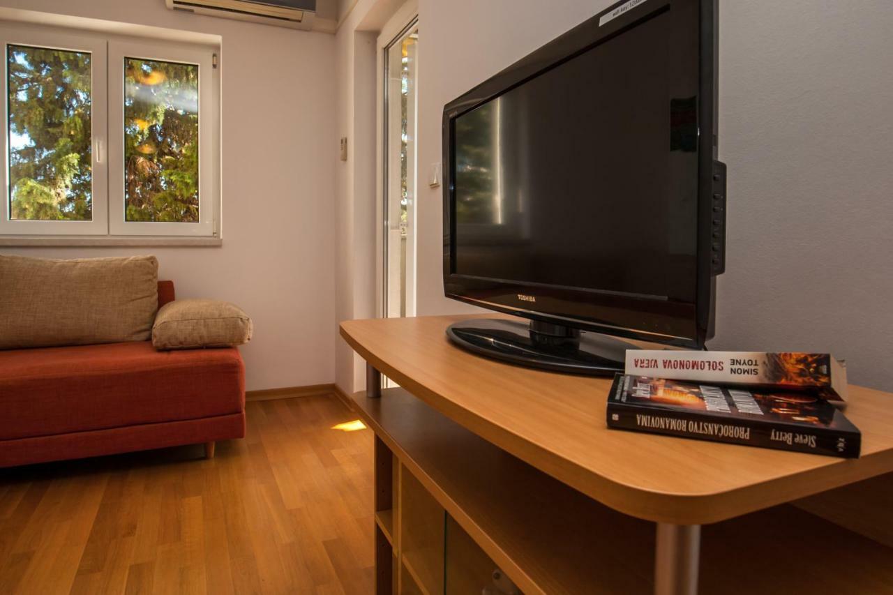 Villa Dalmatia Apartments โบล ภายนอก รูปภาพ